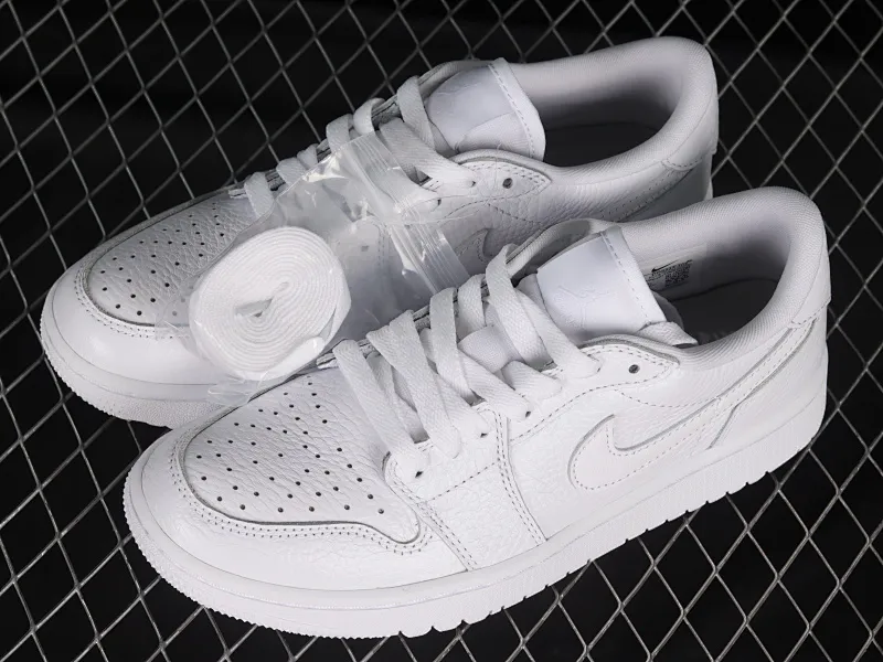 All categories Air Jordan Jordan series basketball shoes Air Jordan 1 Low G version pure original Air Jordan 1 Low Golf "Triple White" AJ1 Joe 1 new golf version all white color DD9315-101